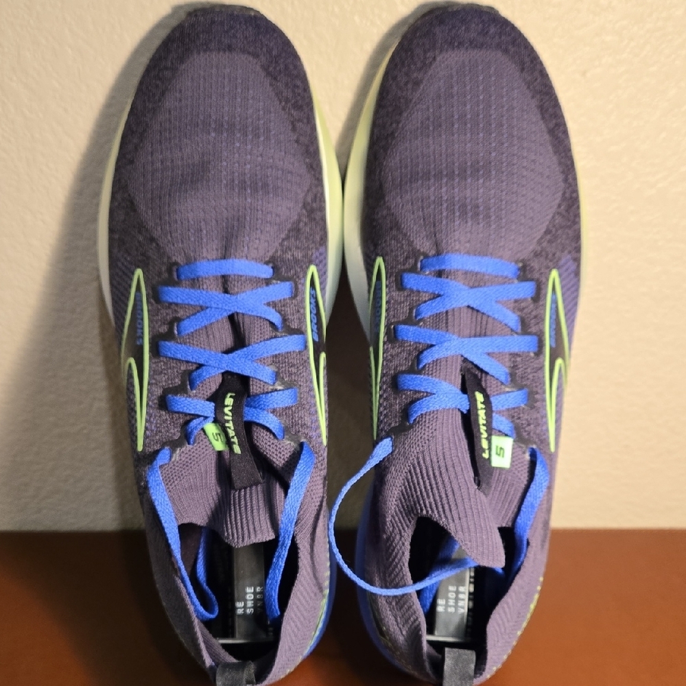 Brooks Men's Levitate Stealth Fit Size 12 Athletic Shoes - Picture 8 of 10